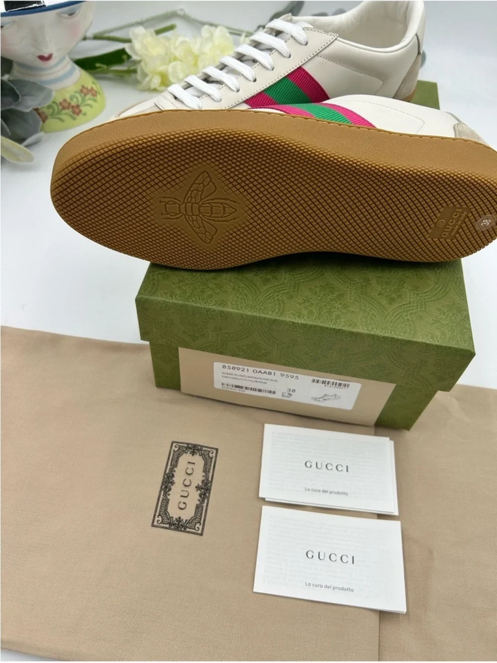 Women’s Gucci G 74 leather/suede sneakers size 38 fits 38.5 made in Italy